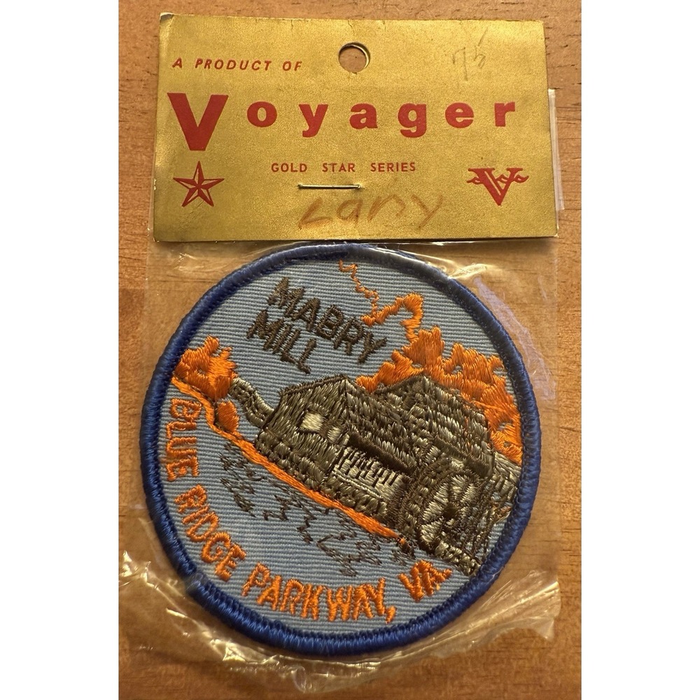 NIP Vintage Blue Ridge Parkway‎ Mabry Mill Round Embroidered Voyager Patch Badge